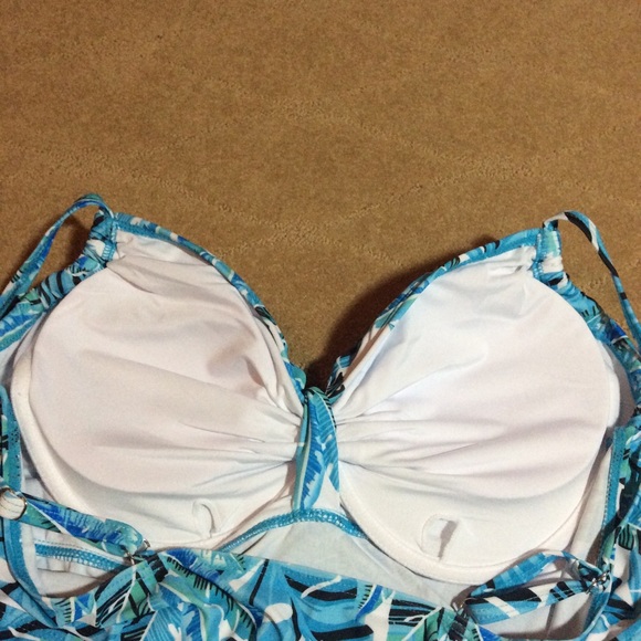 NWOT 2-Piece Tie-Front Swimdress & Brief, 26 - Picture 4 of 8